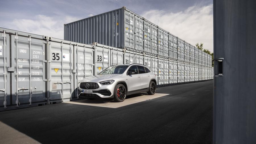 Mercedes-AMG GLA45 S 4Matic+ (H247) 2020 года  (WW) (фото 7 из 26)